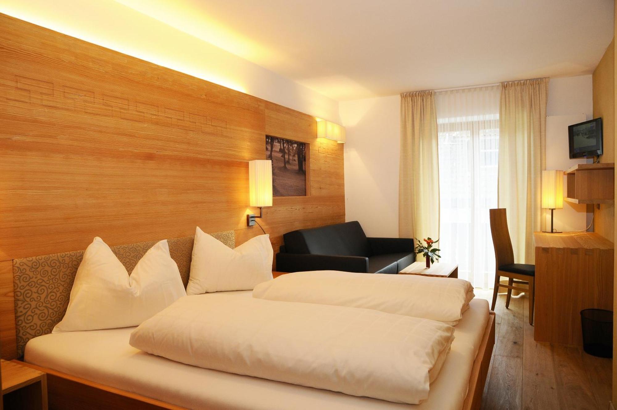 Hotel Olaga Niederolang Kültér fotó
