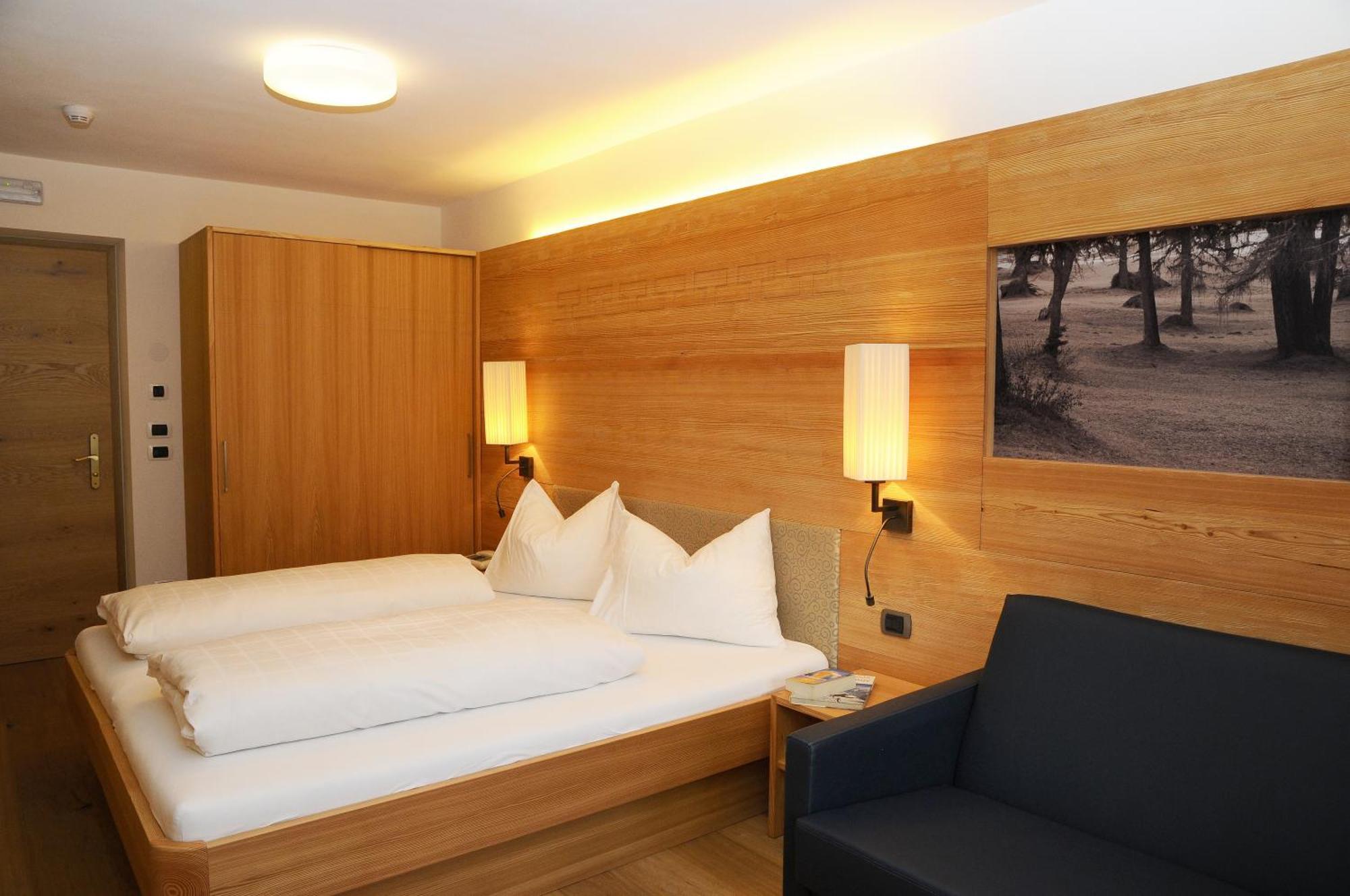 Hotel Olaga Niederolang Kültér fotó