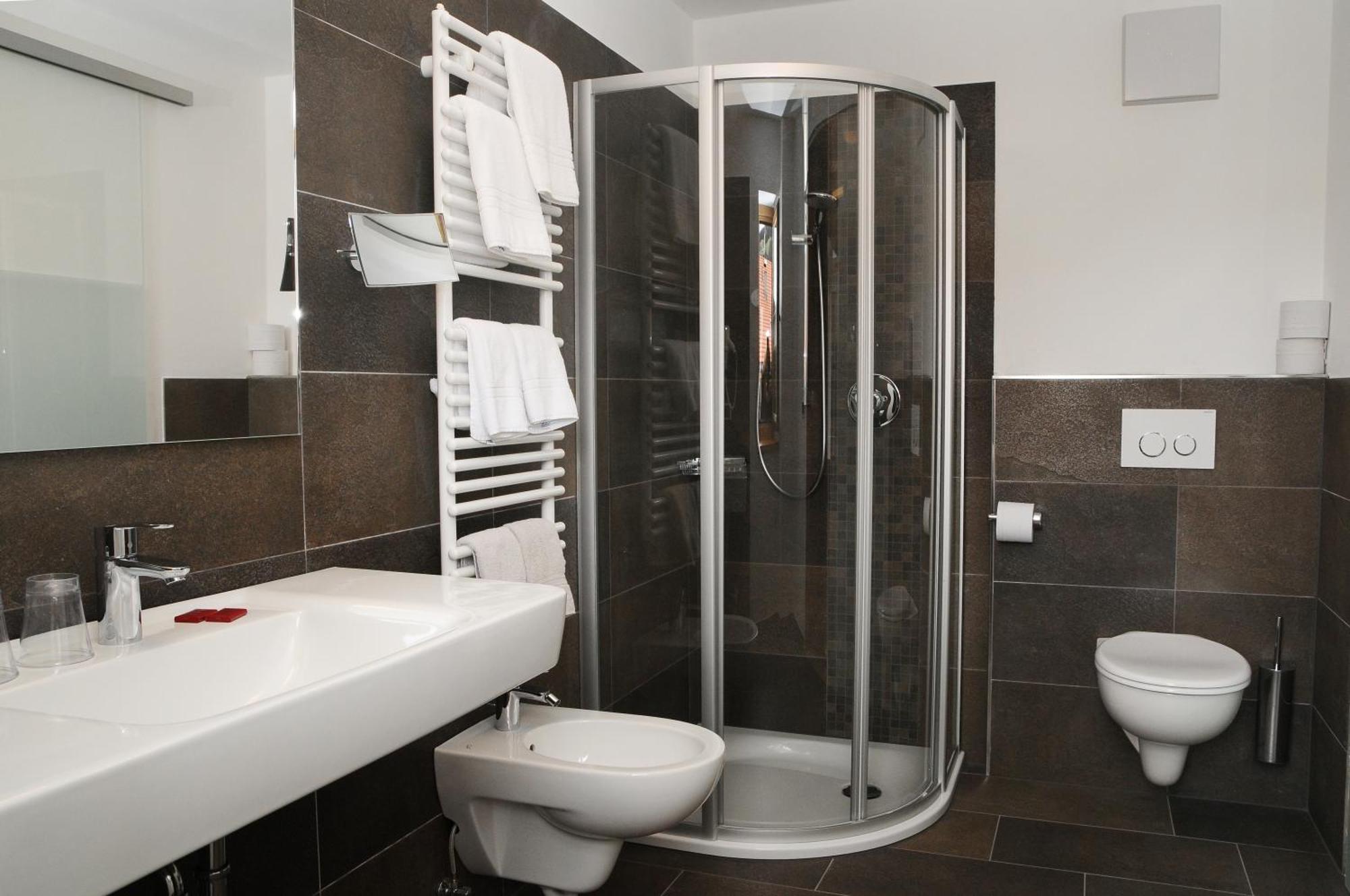 Hotel Olaga Niederolang Kültér fotó